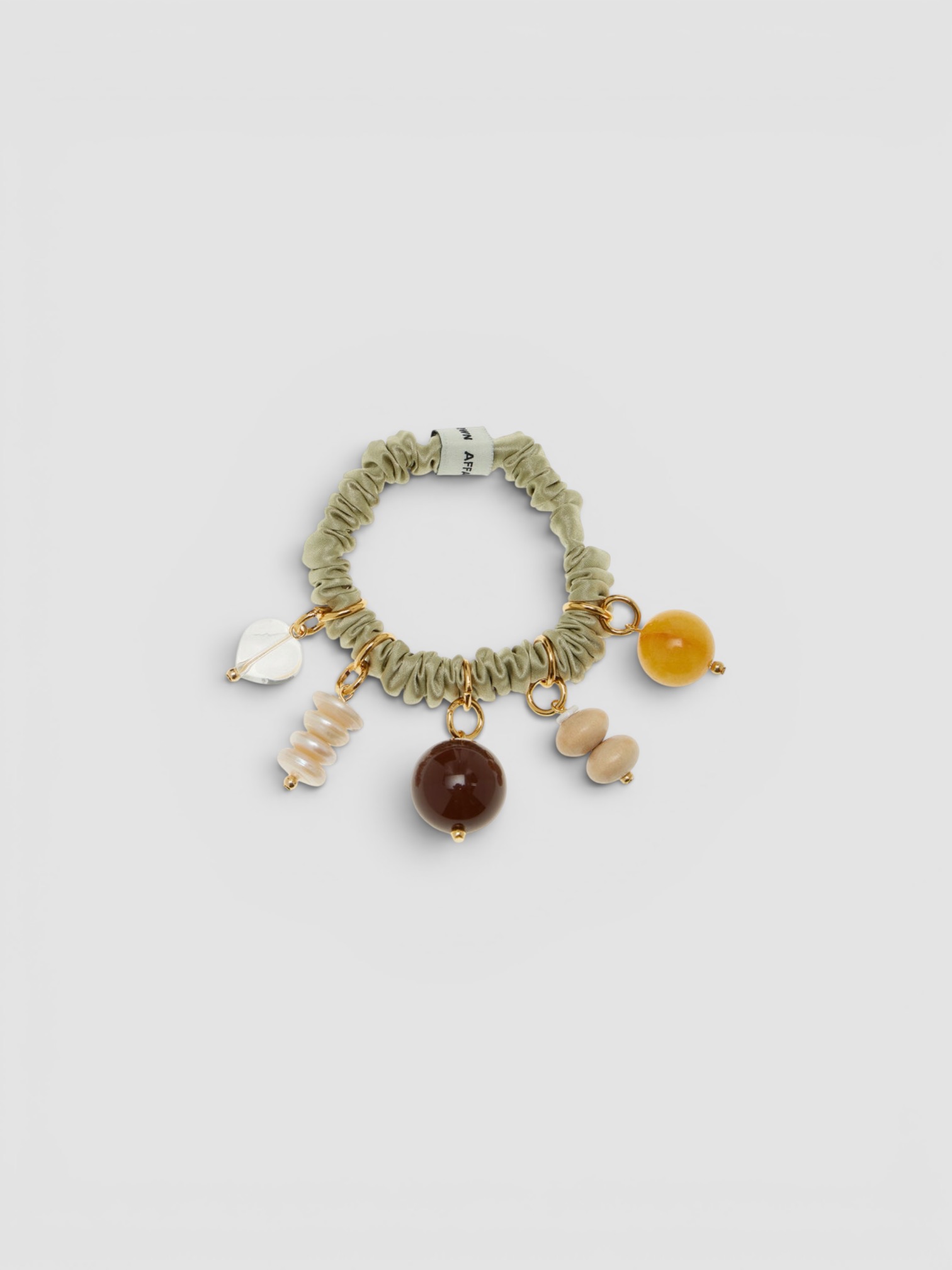 Éliou x Moda Operandi Scrunchie.