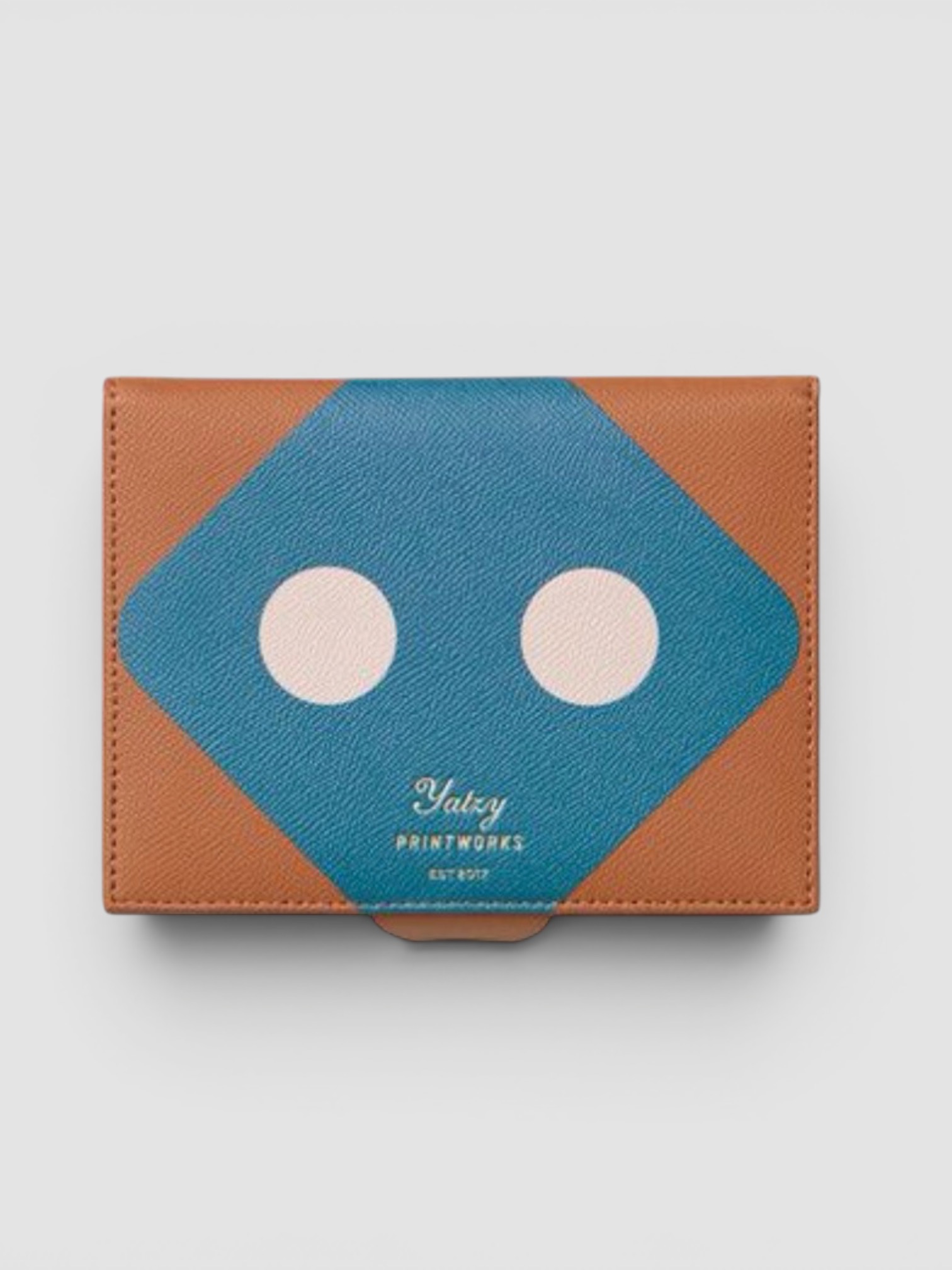 Printworks Reverra Yatzy in brown.