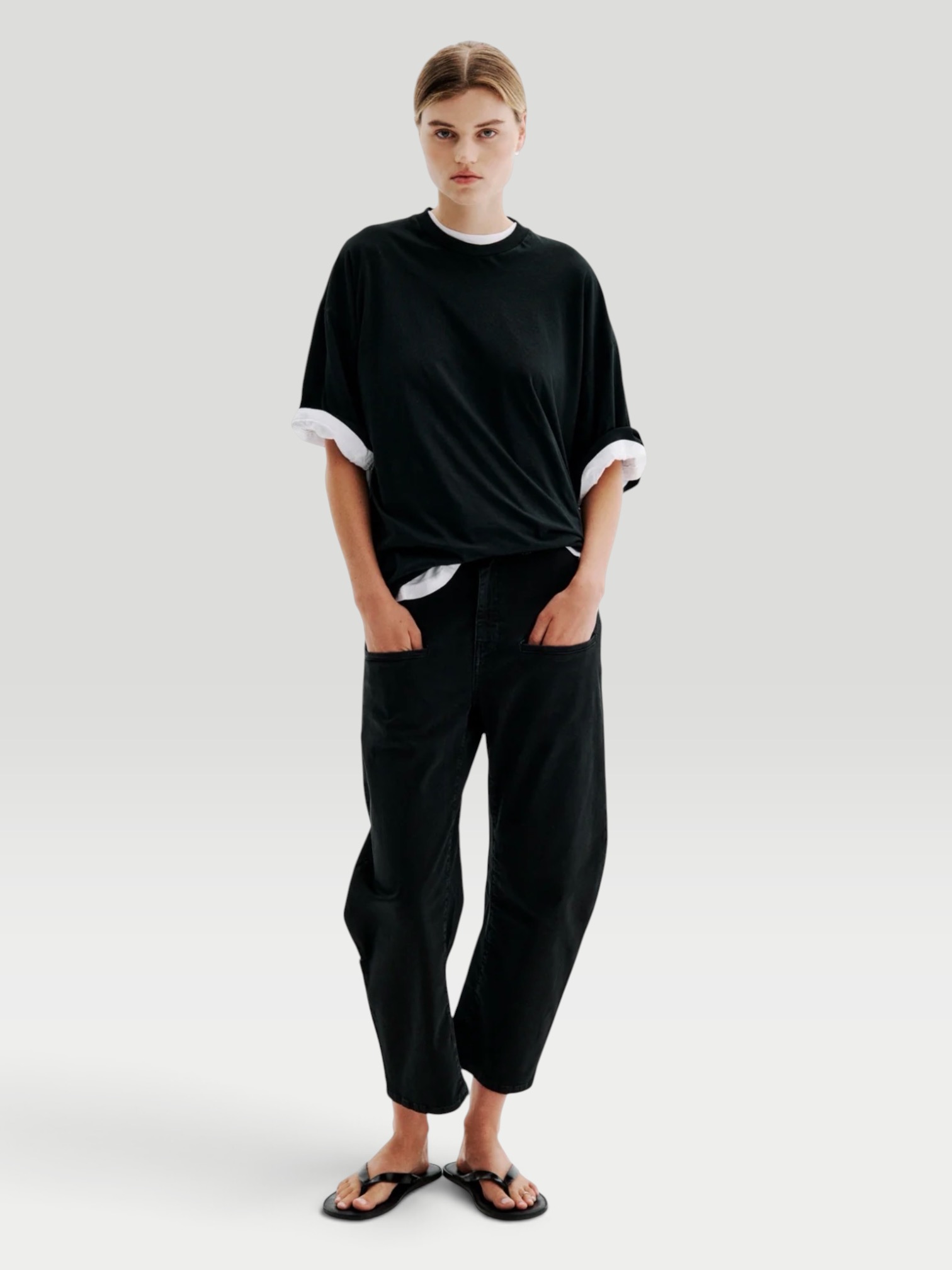 All Three Kenny Twill Pant in faded black. Styled by Sharon Lombardo for FDV Concierge.