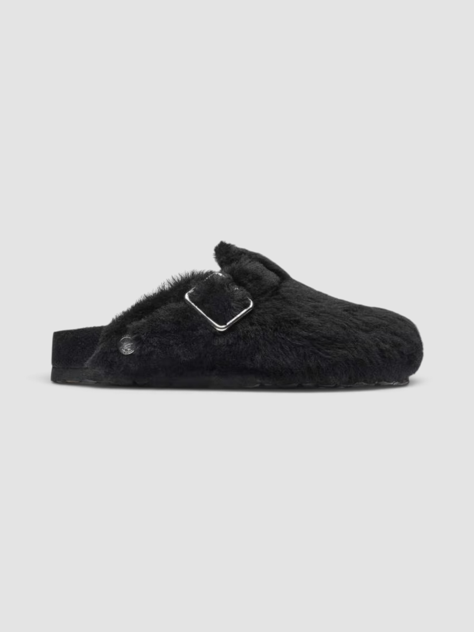 Birkenstock Boston 1774 Shearling Fur in black.