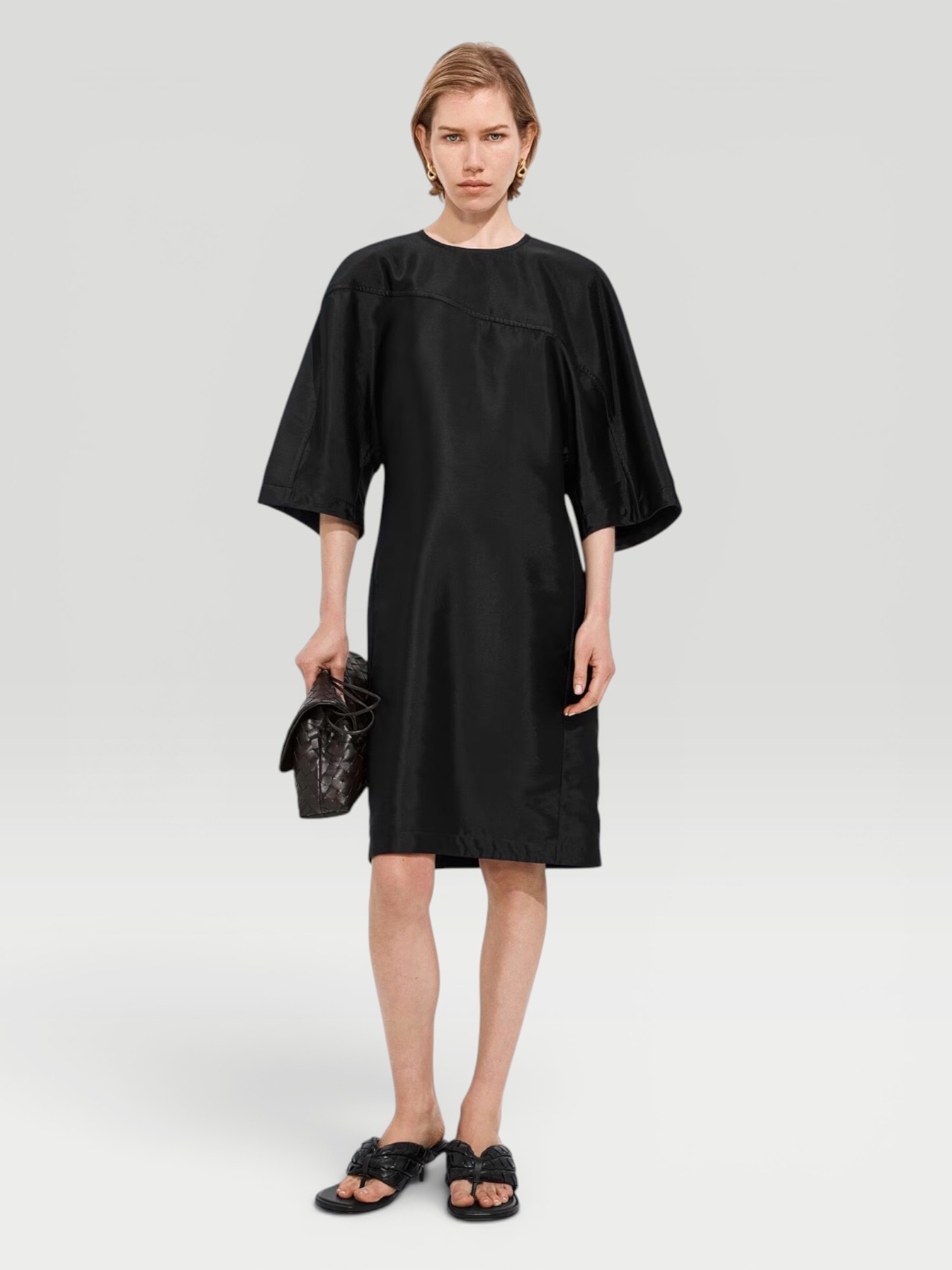 Bottega Veneta Washed Cotton and Viscose Twill Dress in black, worn with Phoebe Philo Gathered Ballet Flat. Styled by Sharon Lombardo for FDV Concierge.