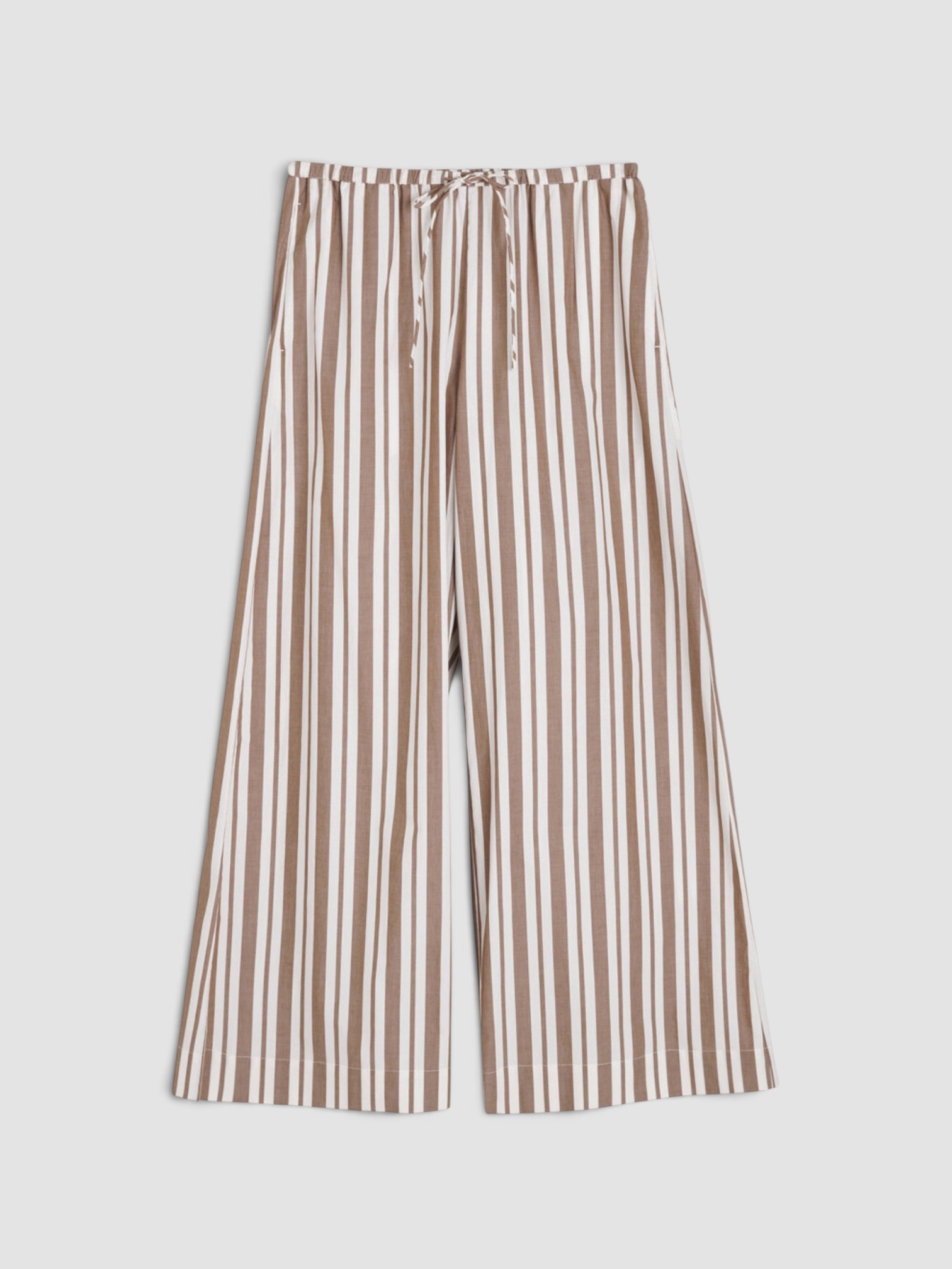 By Malene Birger Tiamo Cotton Pants in panel stripe. Styled by Sharon Lombardo for FDV Concierge.