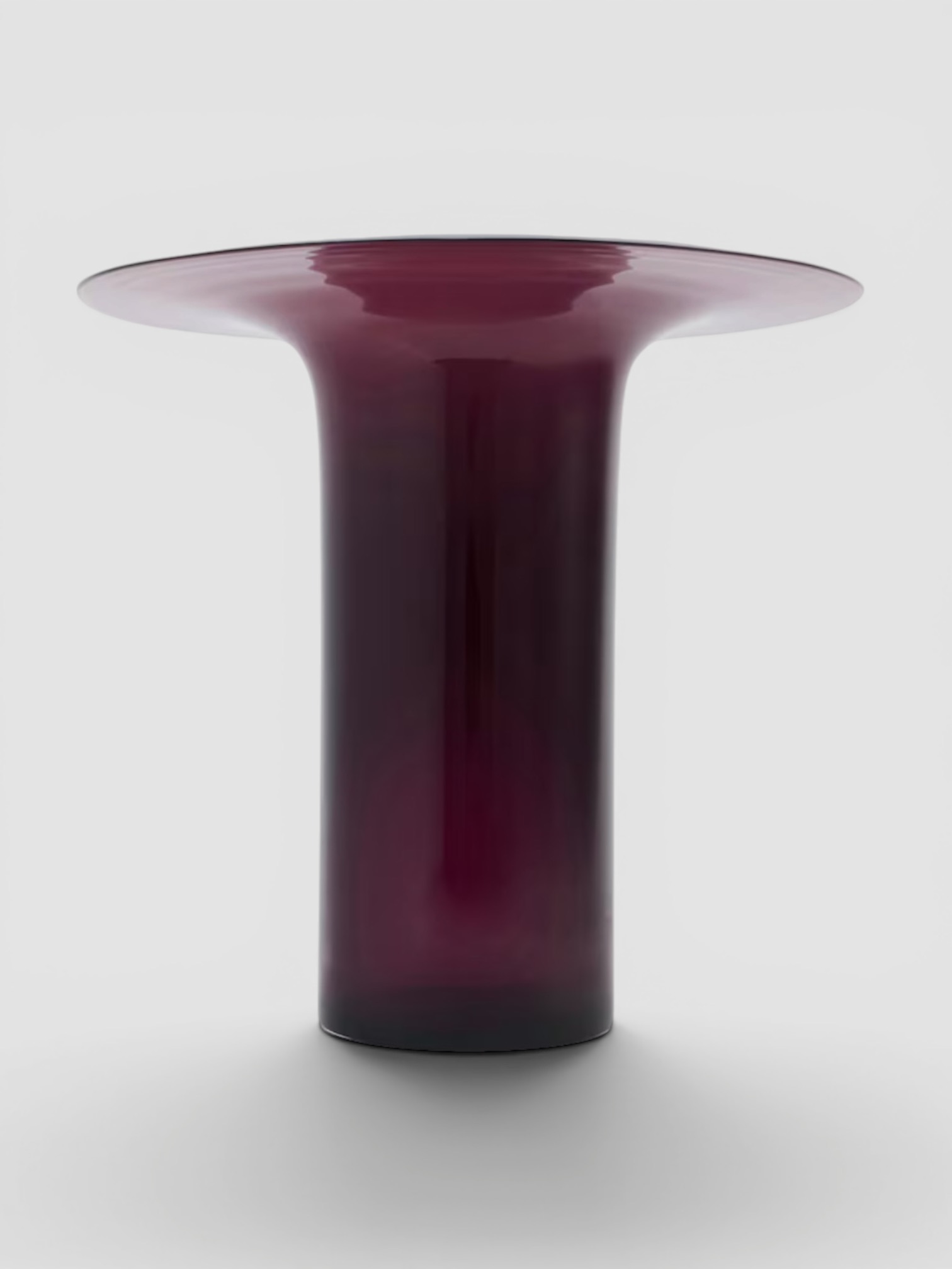 Cassina Bo Maki Silvan Large Vase in burgundy.