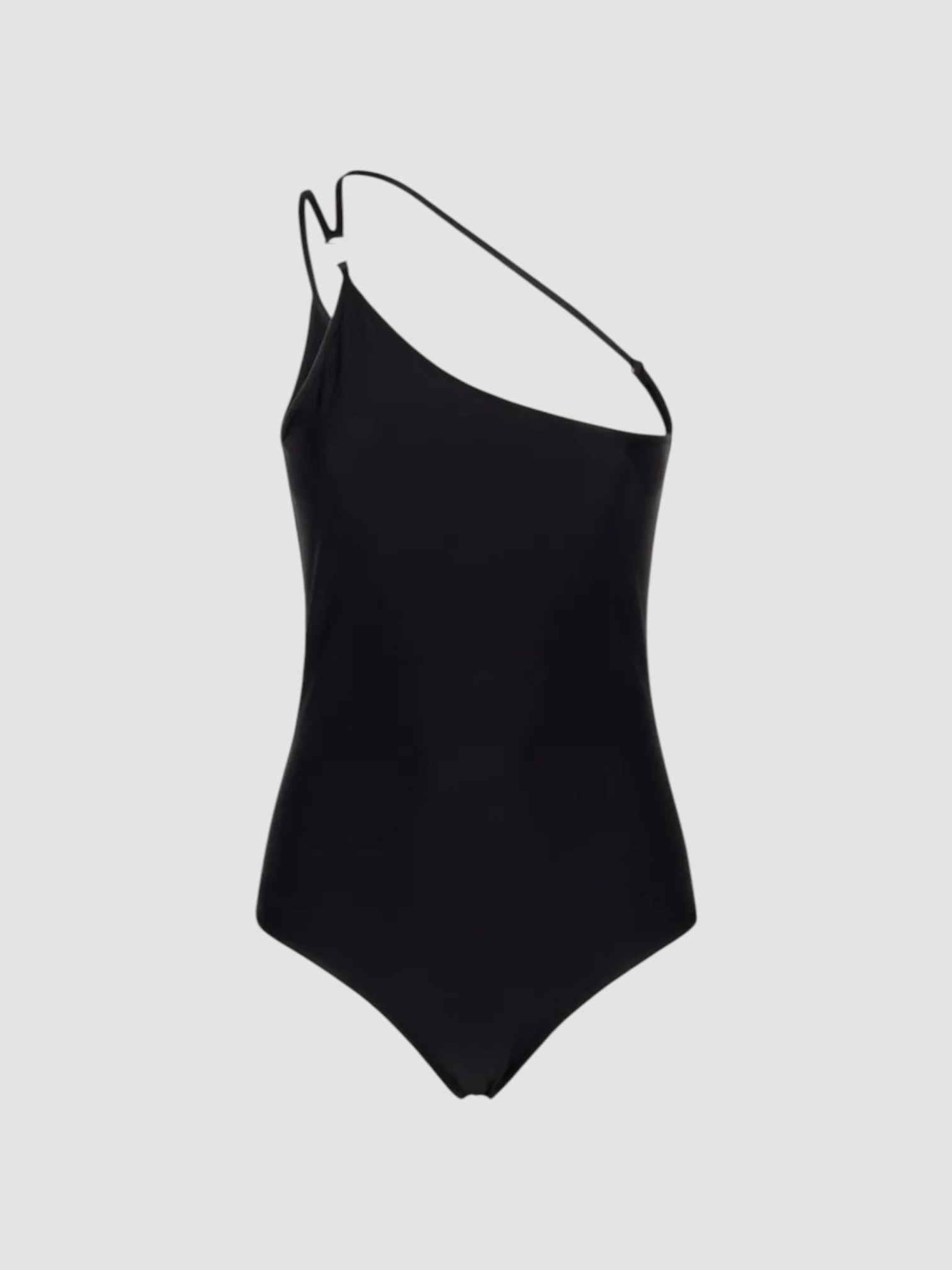 Coperni One-Shoulder Logo-Plaque Swimsuit in black, worn with Bottega Veneta Sampieri Flat Thong, Loro Piana Andre Linen Shirt, Arhaus Rivi Beach Towel, Loewe Leather-Trimmed Raffia Tote, on the water. Styled by Sharon Lombardo for FDV Concierge.