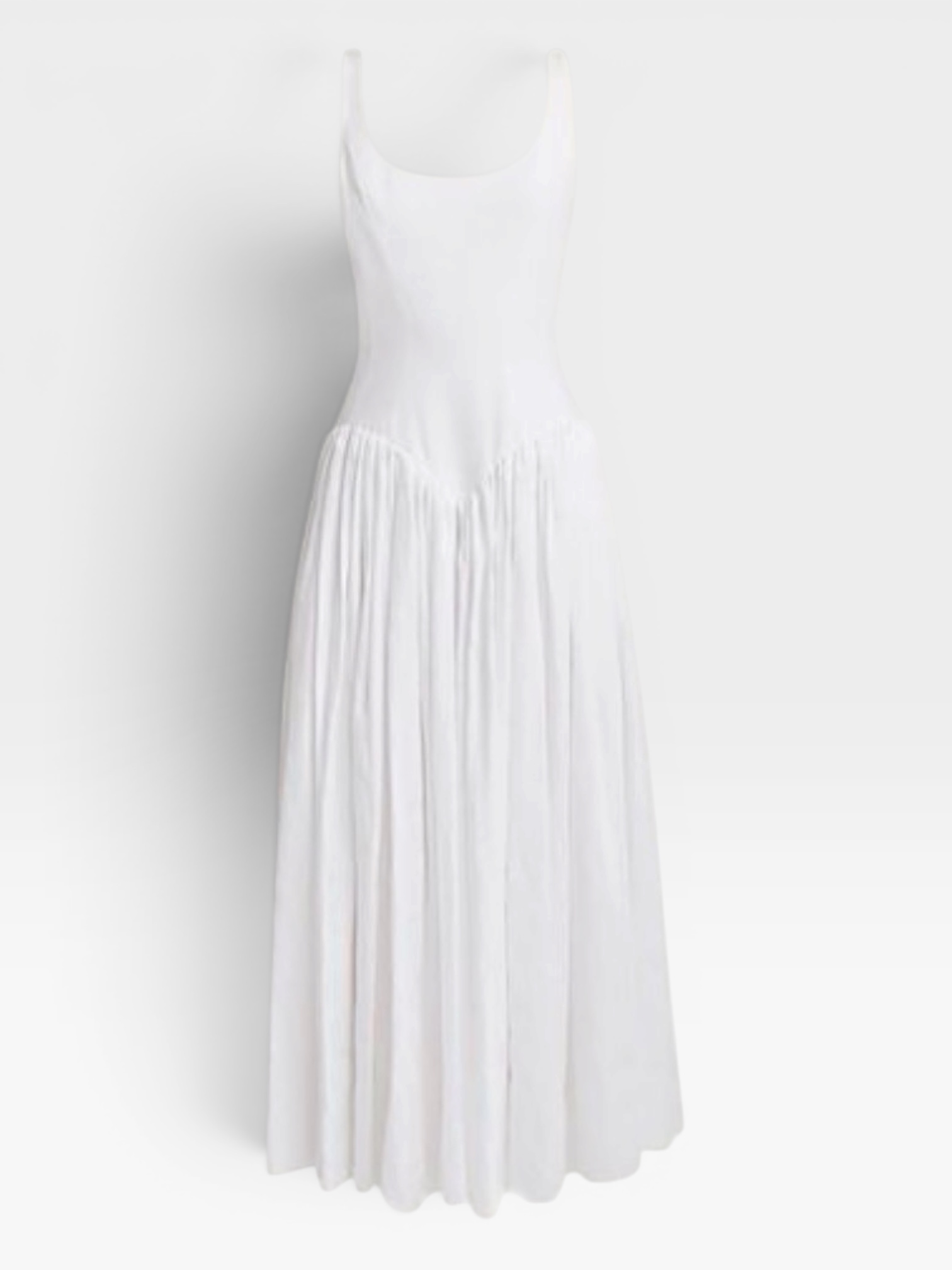 Gabriela Hearst Naia Dress in white, worn with Bottega Veneta Salsa Flat Thong. Styled by Sharon Lombardo for FDV Concierge.