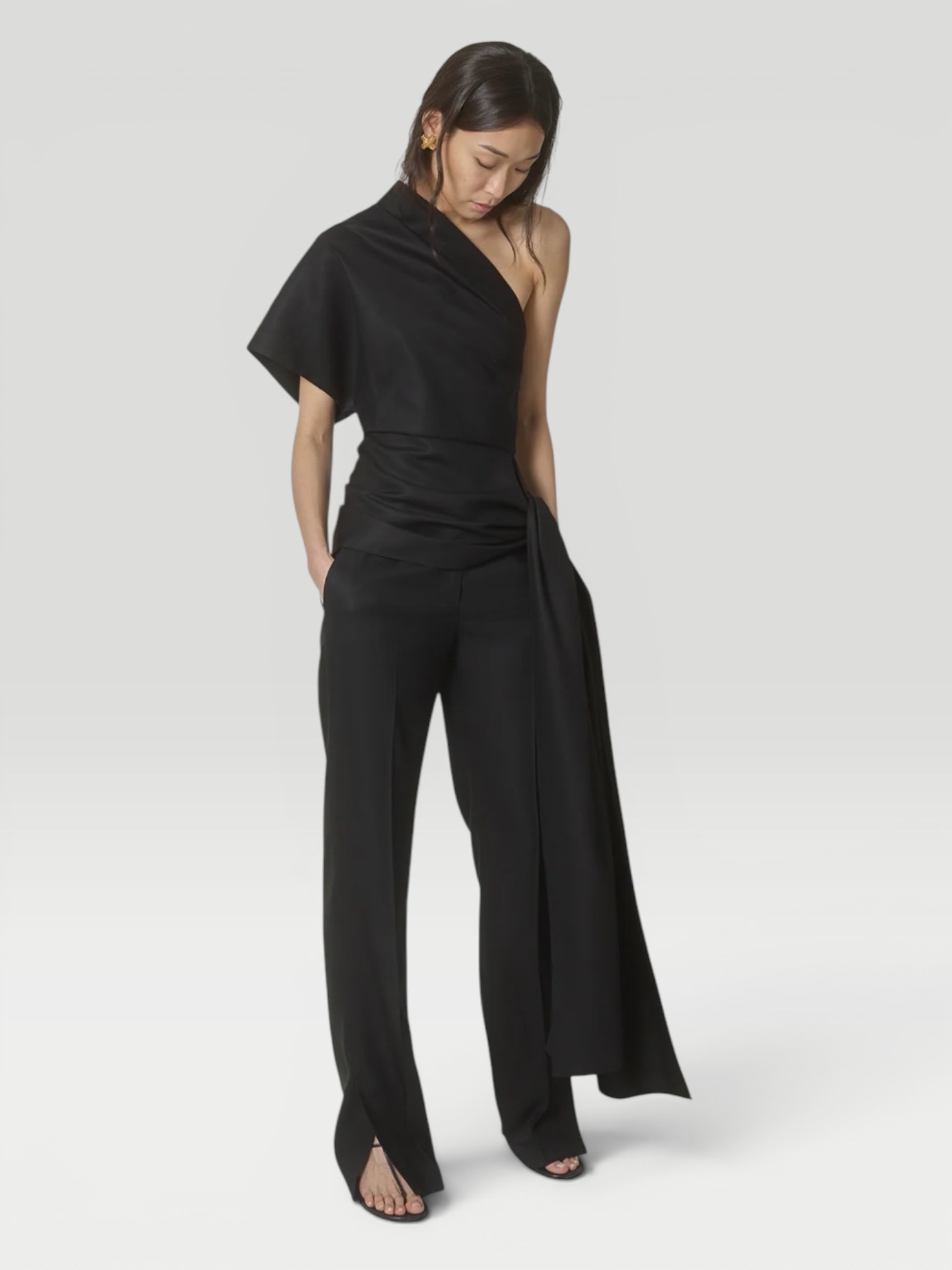 Heirlome Petula Trousers in Silk in black. Styled by Sharon Lombardo for FDV Concierge.