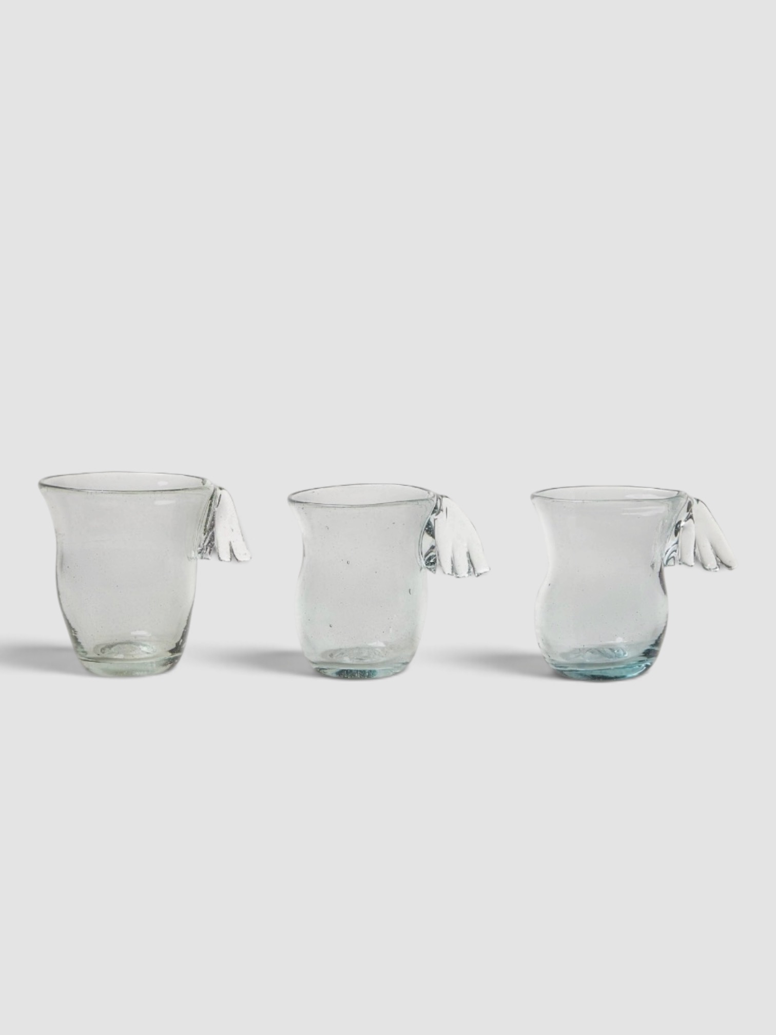 Il Buco Vita La Riccia Winged Glass in clear.