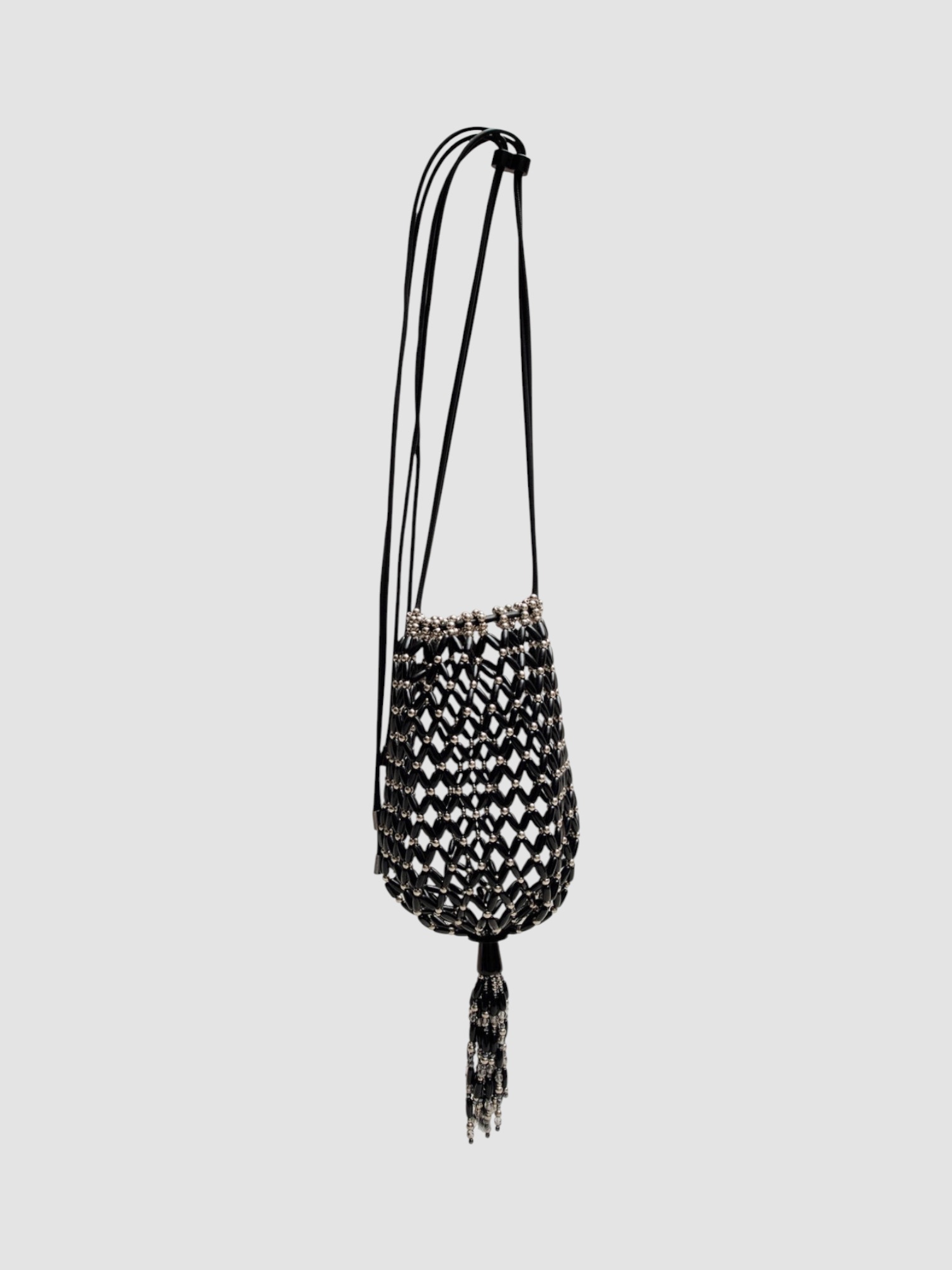 Kallmeyer Imogen Beaded Purse in Acrylic Beads in black, worn with FIL DE VIE Isadora Dress. Styled by Sharon Lombardo for FDV Concierge.