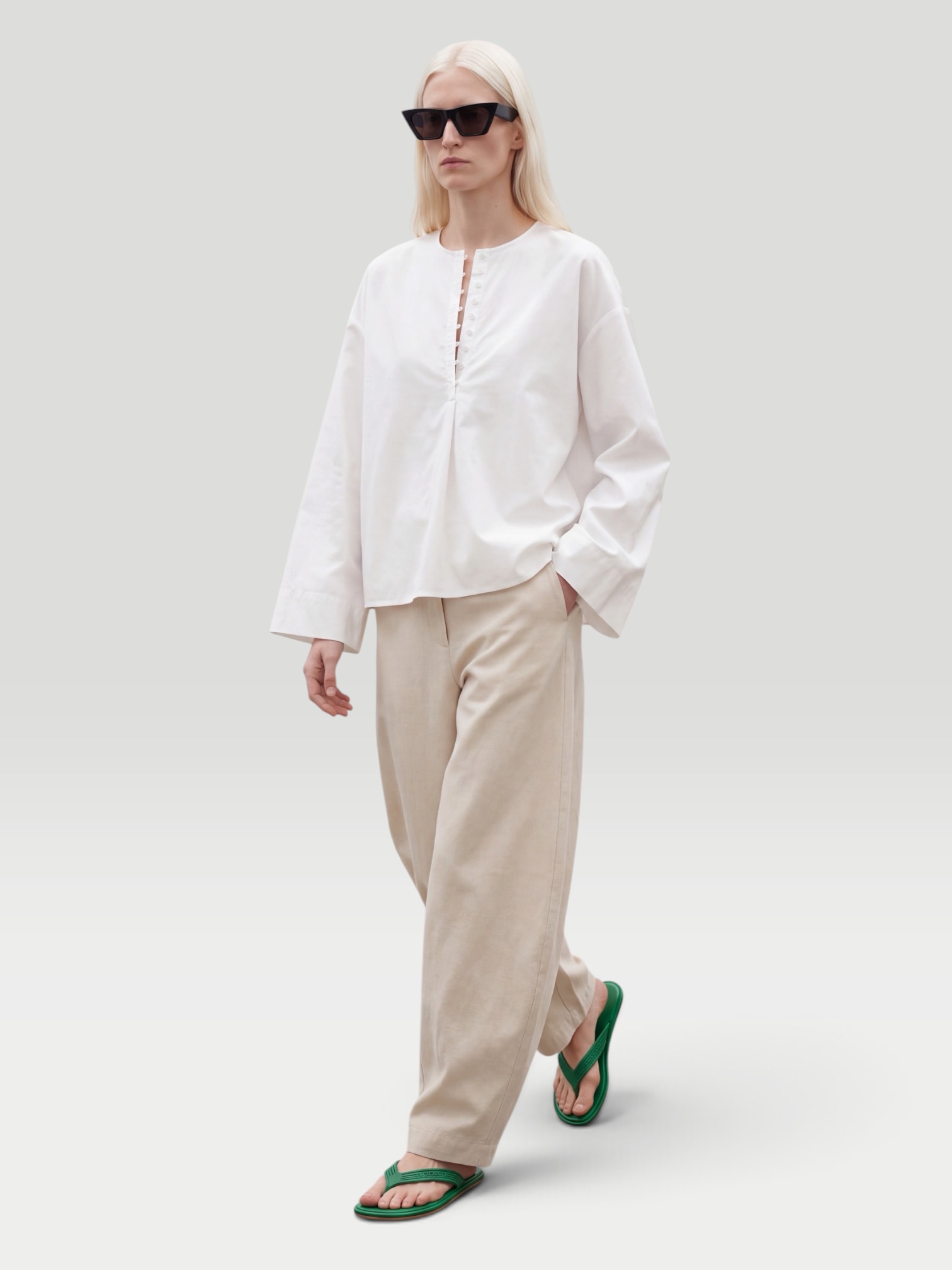 Kallmeyer Marguerite Blouse in Starched Poplin in white. Styled by Sharon Lombardo for FDV Concierge.