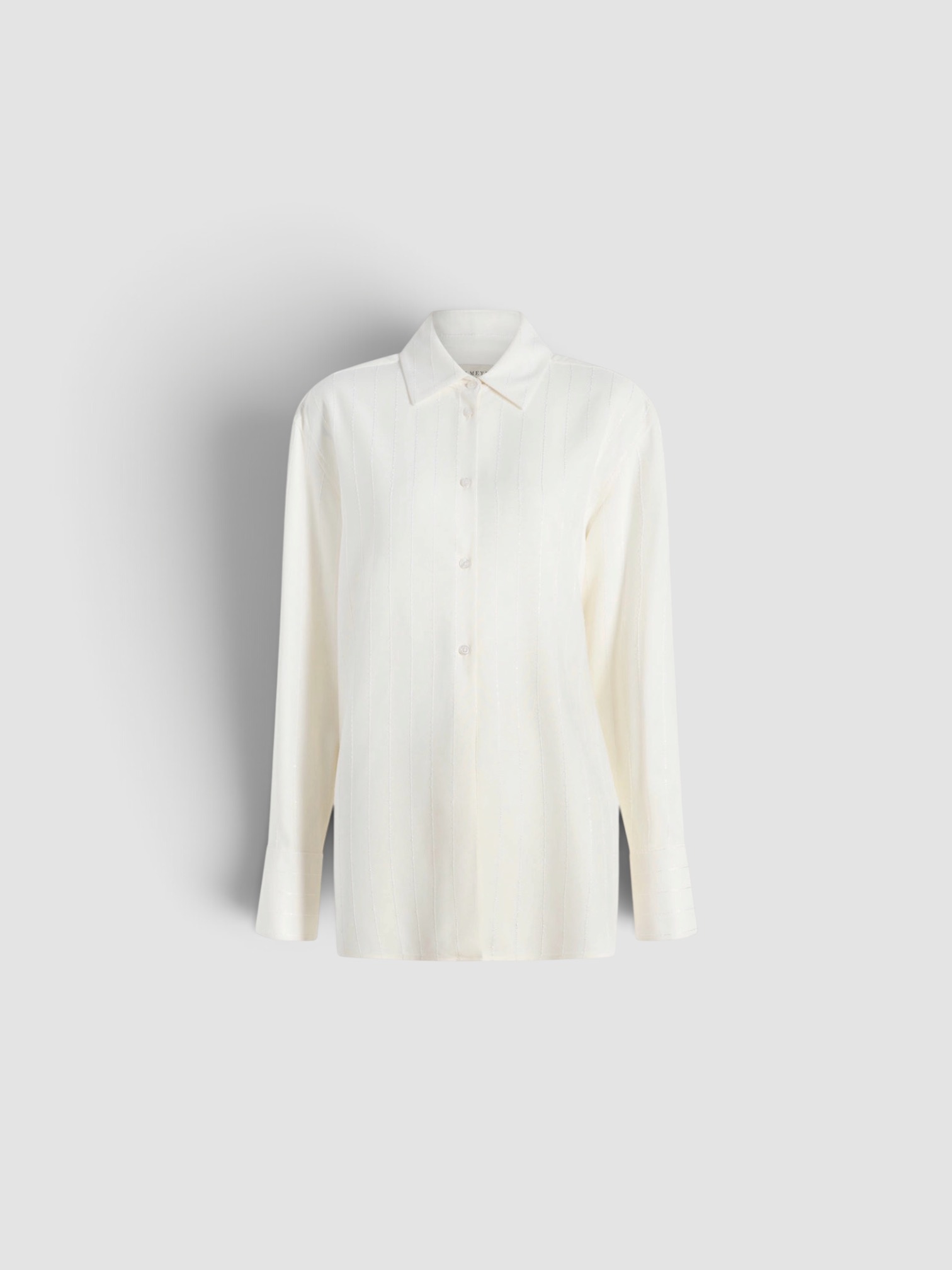 Kallmeyer Mollie Button Down in Viscose Twill in starlight. Styled by Sharon Lombardo for FDV Concierge.