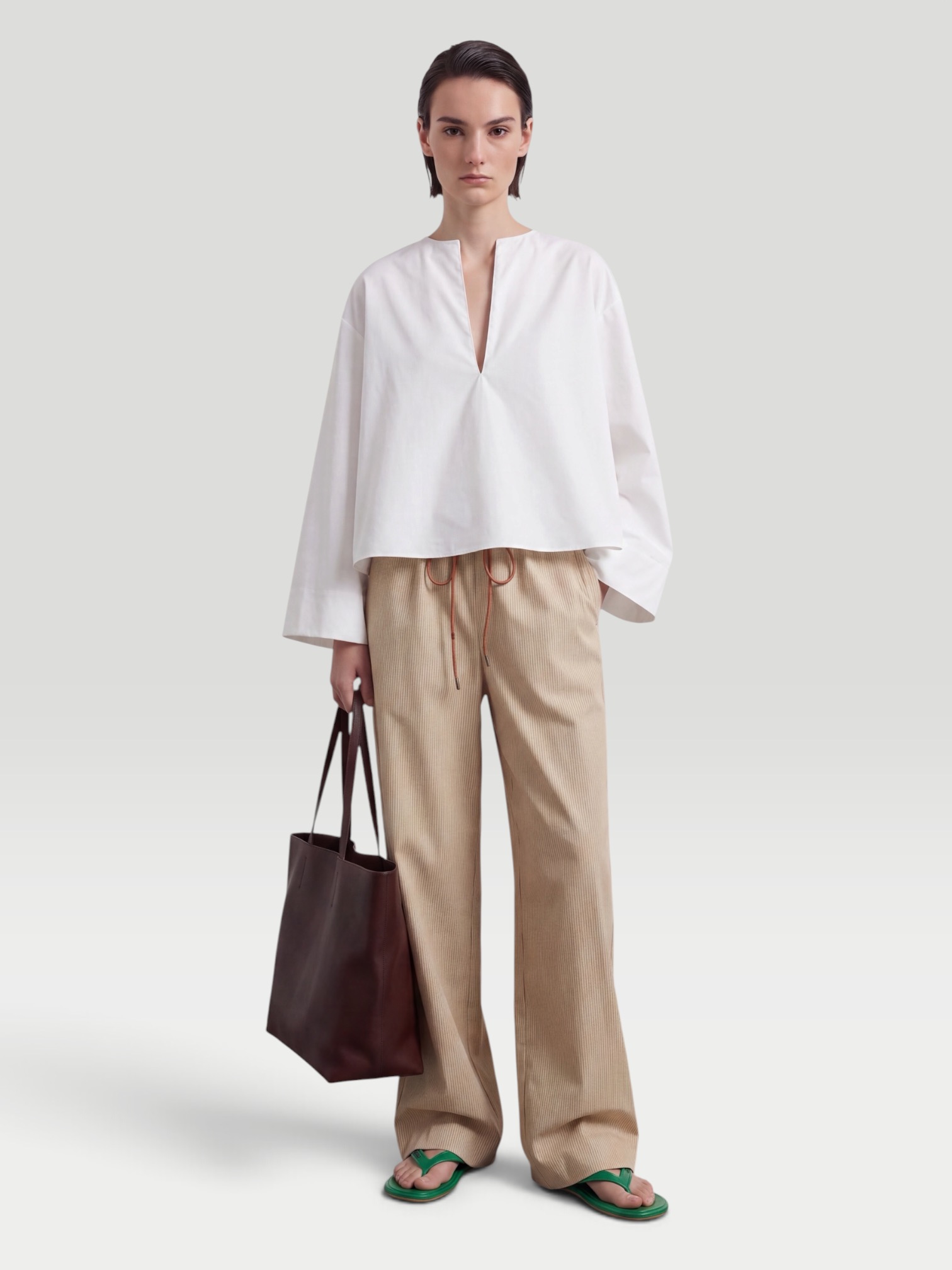Kallmeyer Wesley Drawstring Pant in Vintage Cotton Poplin in sand. Styled by Sharon Lombardo for FDV Concierge.