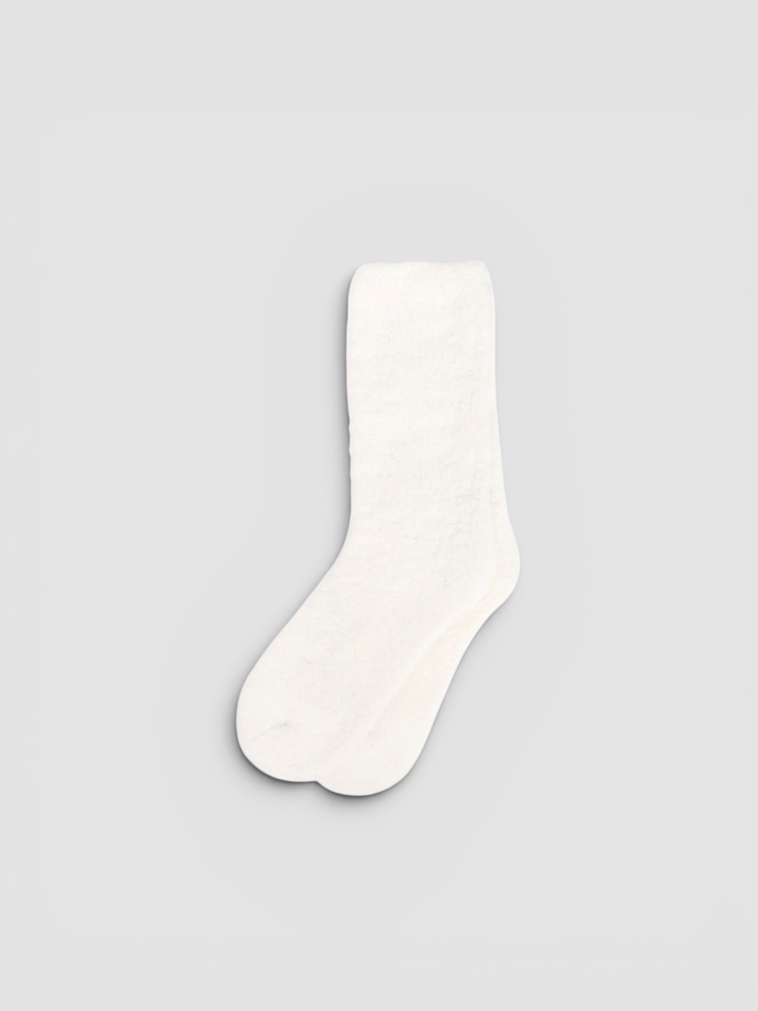 Kashwére Adult Calf Socks Chenilla Classic in white.