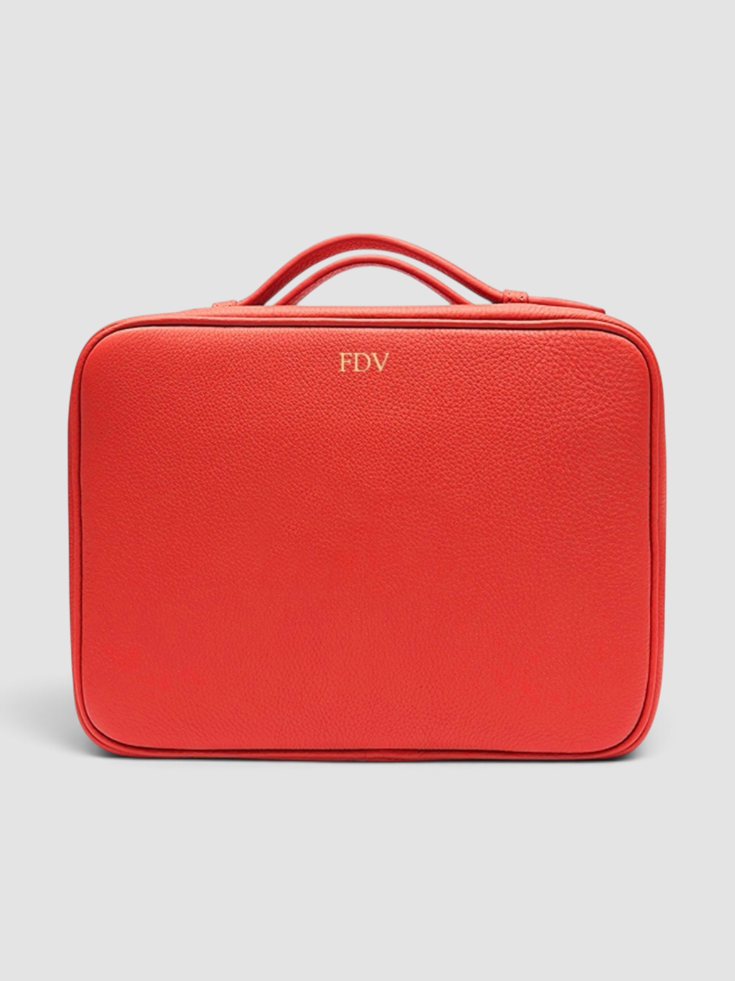 Leatherology Daily Hanging Travel Case in red.