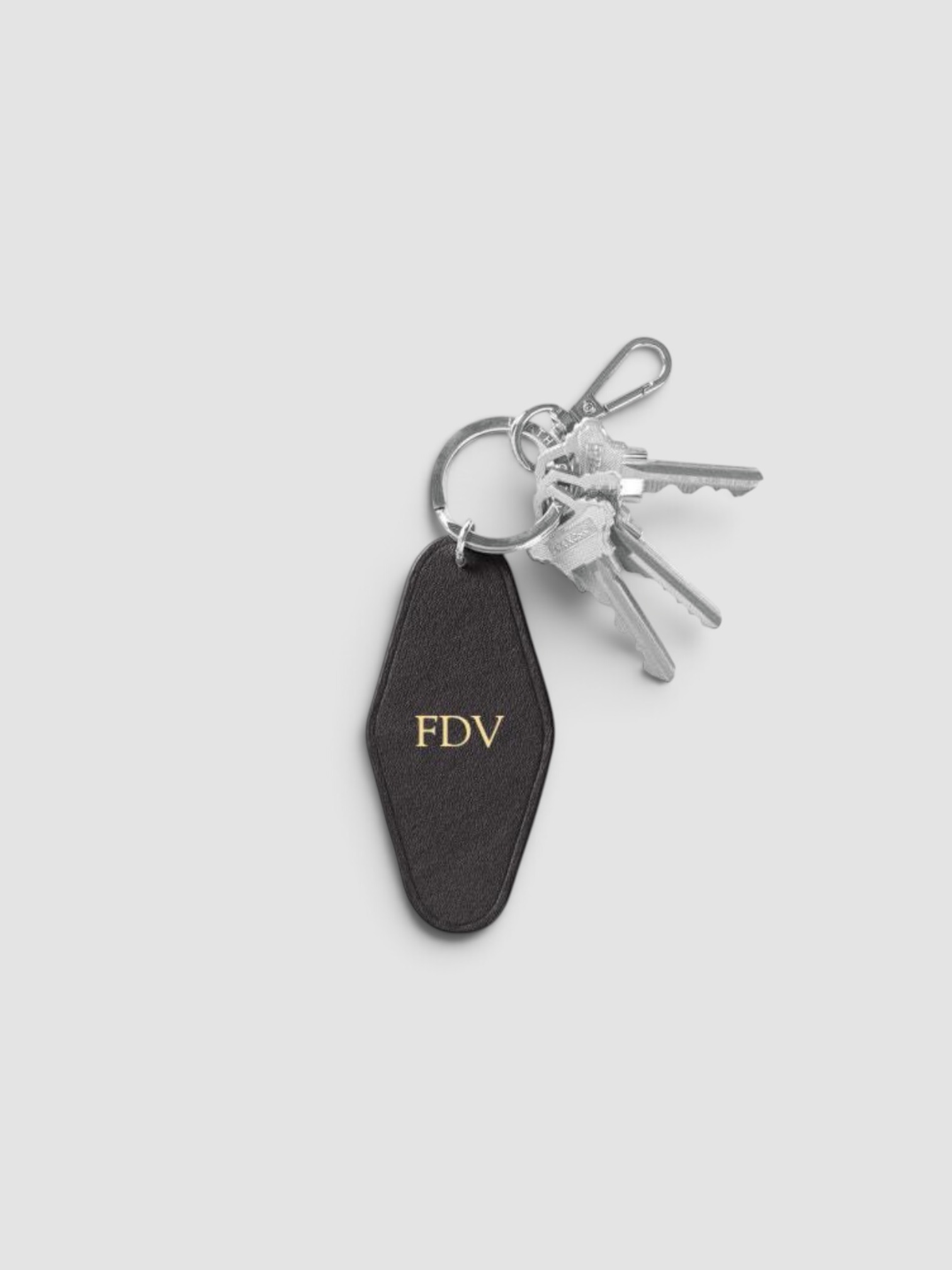 Leatherology Hotel Keychain in black.