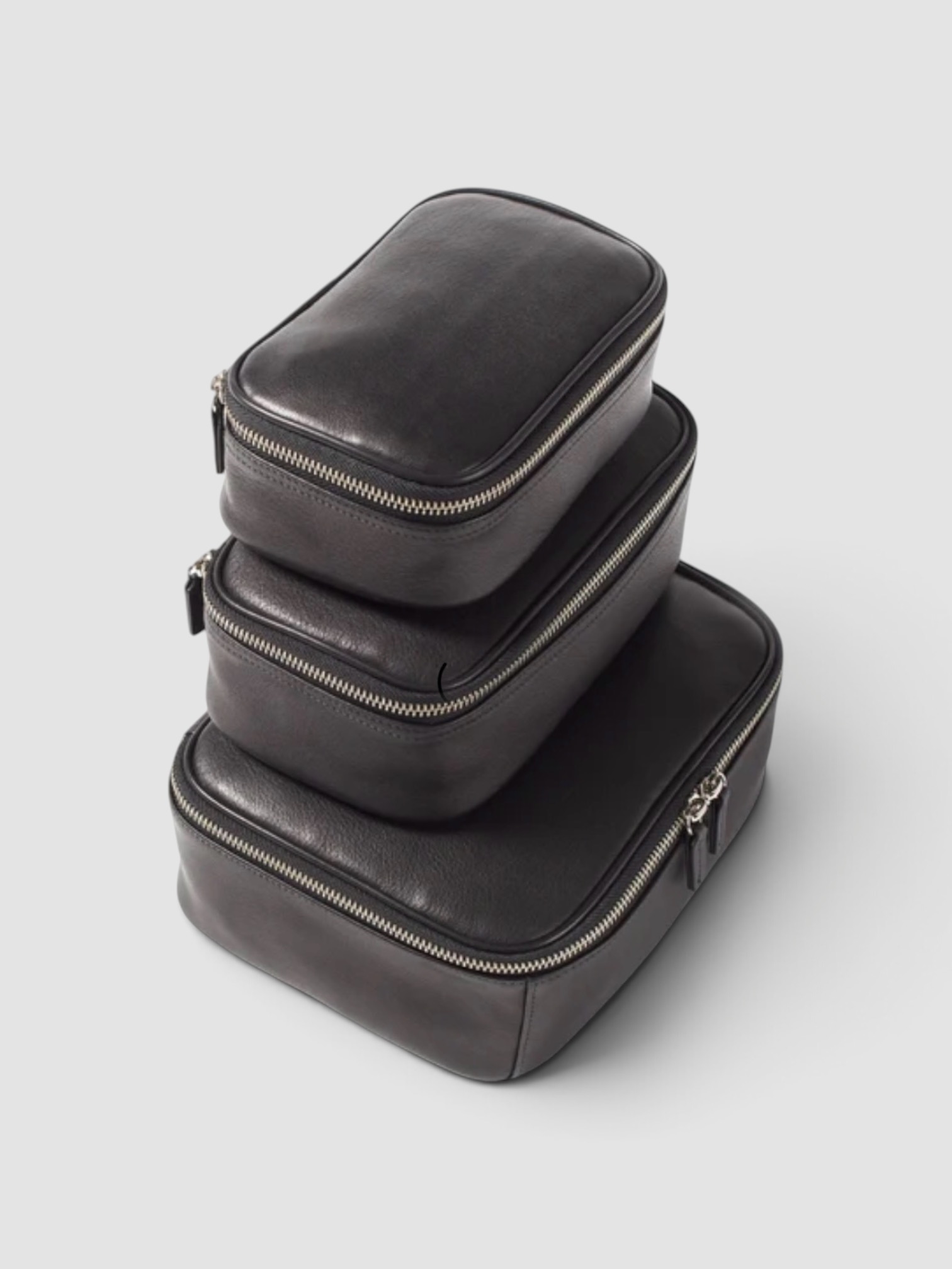 Leatherology Nested Travel Organizer Trio in black onyx.