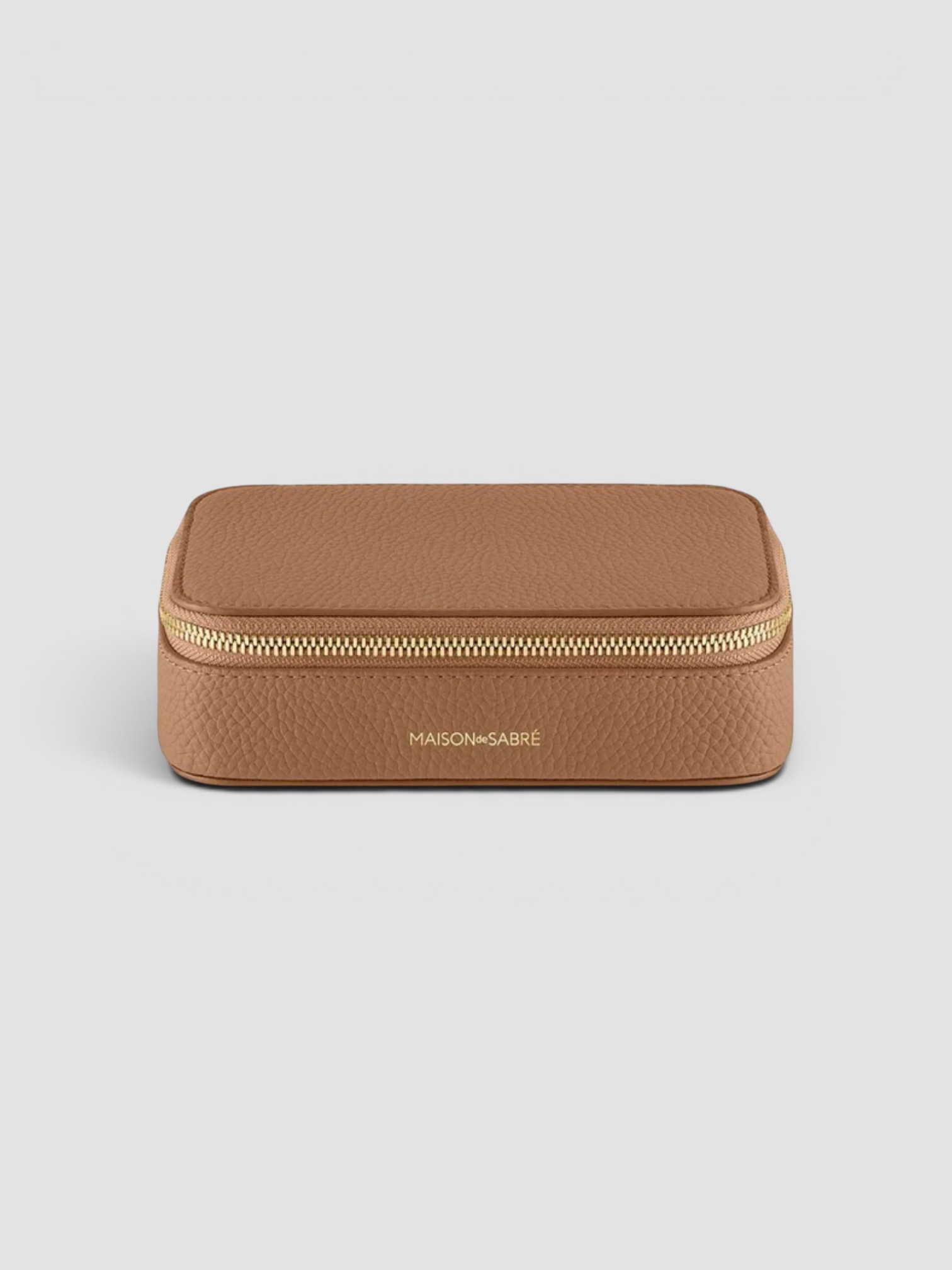Maison de Sabré The Jewellery Case in sandstone brown.