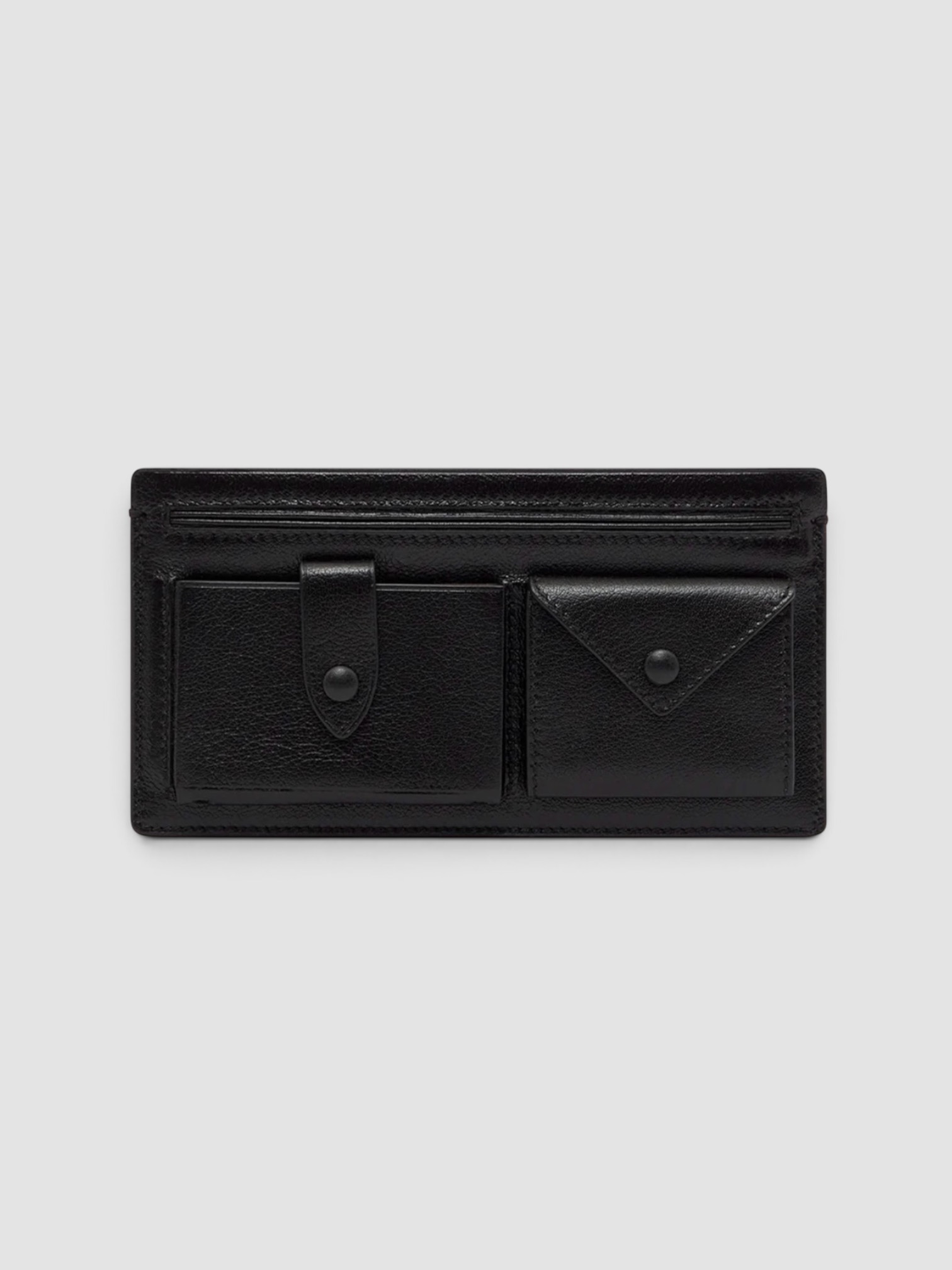 Métier Inside Out Wallet in black.