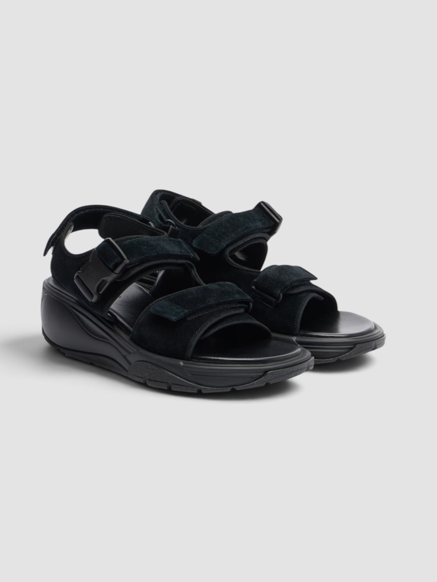 Phoebe Philo Suede Sandals in black, worn with Phoebe Philo Silk Cargo Pants, Phoebe Philo Silk Shirt, Phoebe Philo Gold Studded Hoops. Styled by Sharon Lombardo for FDV Concierge.