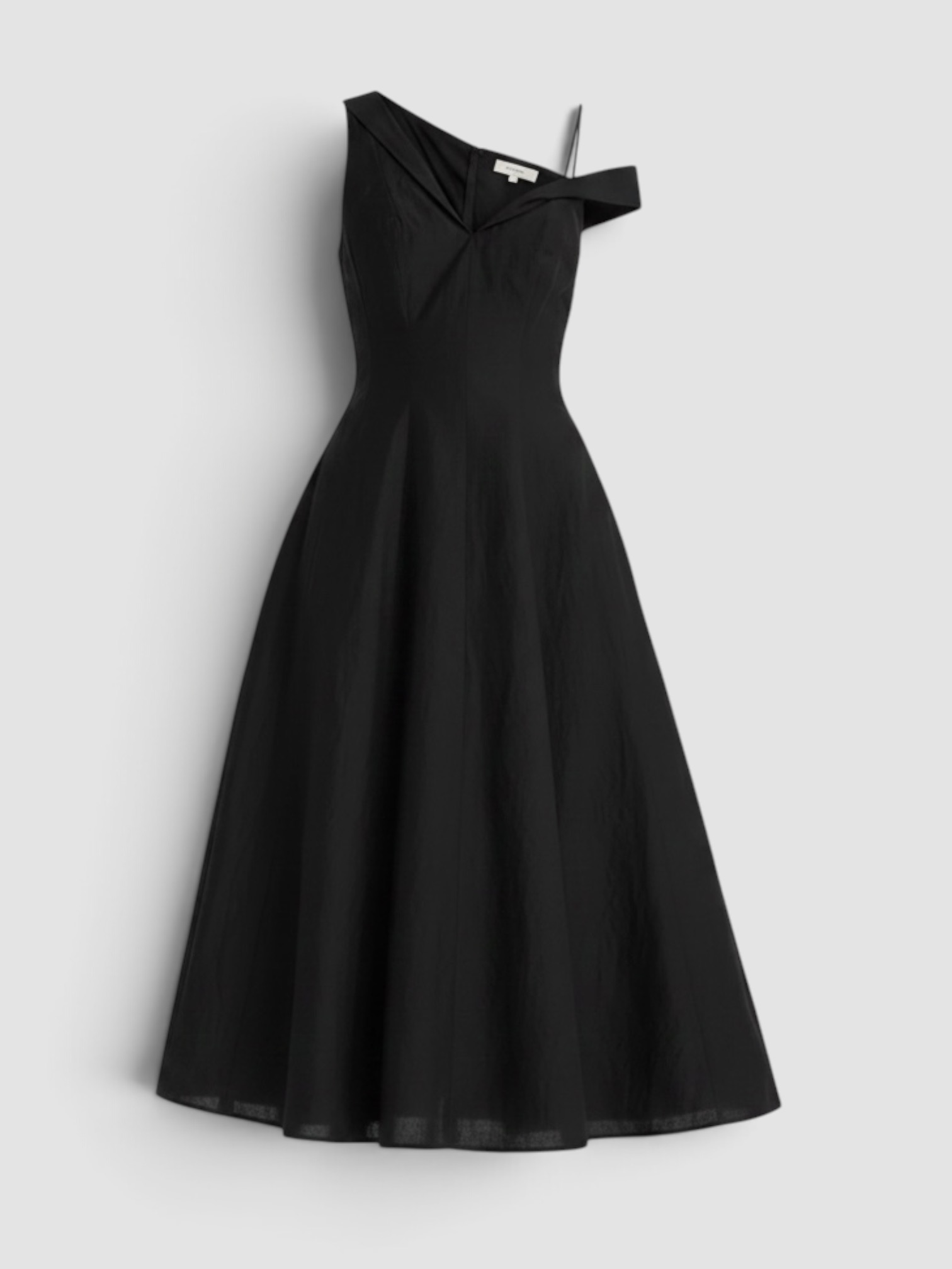 Róhe Twisted Shoulder Dress in black. Styled by Sharon Lombardo for FDV Concierge.