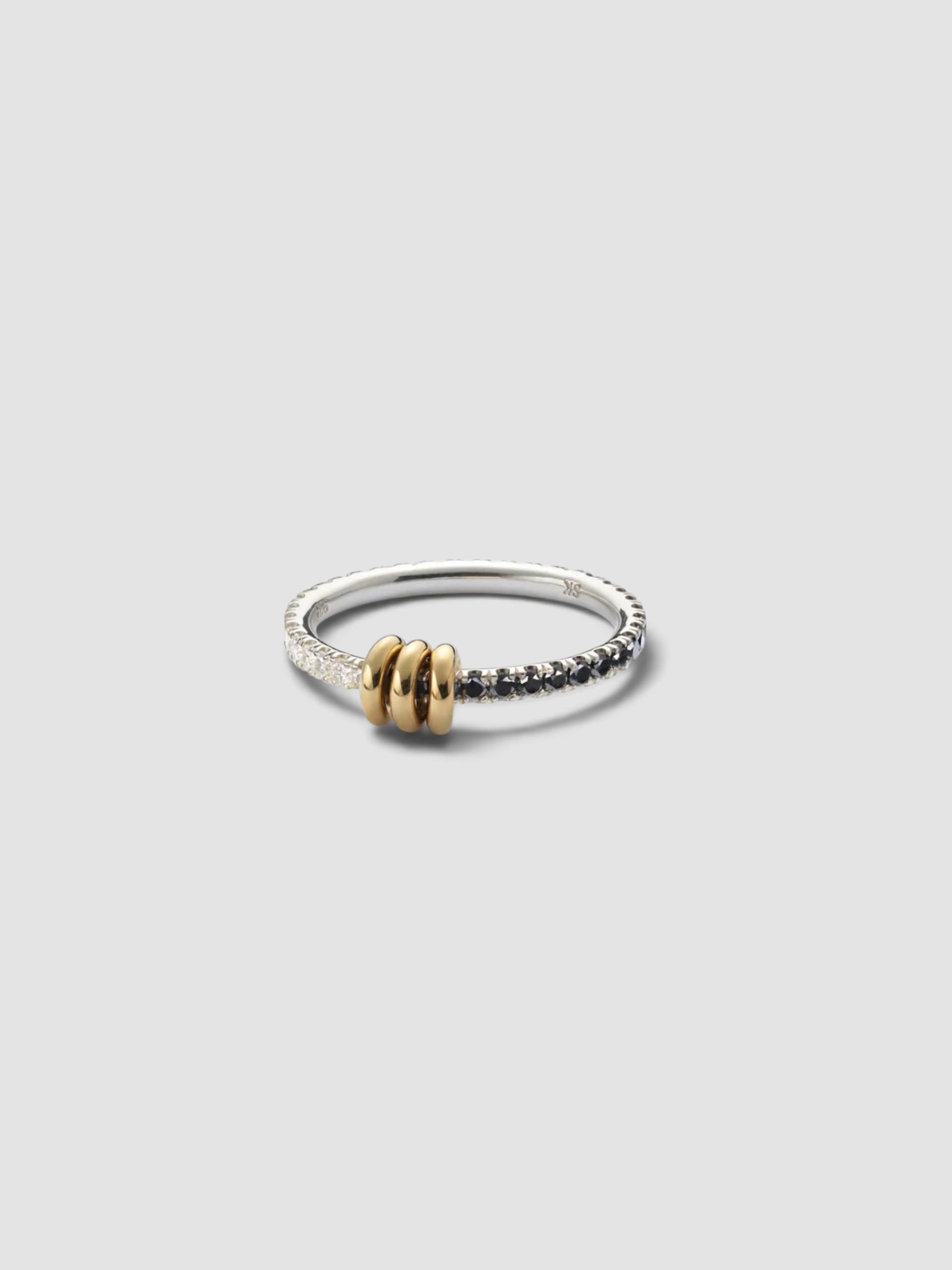 Spinelli Kilcollin Sirius Eclipse Ring in gold.
