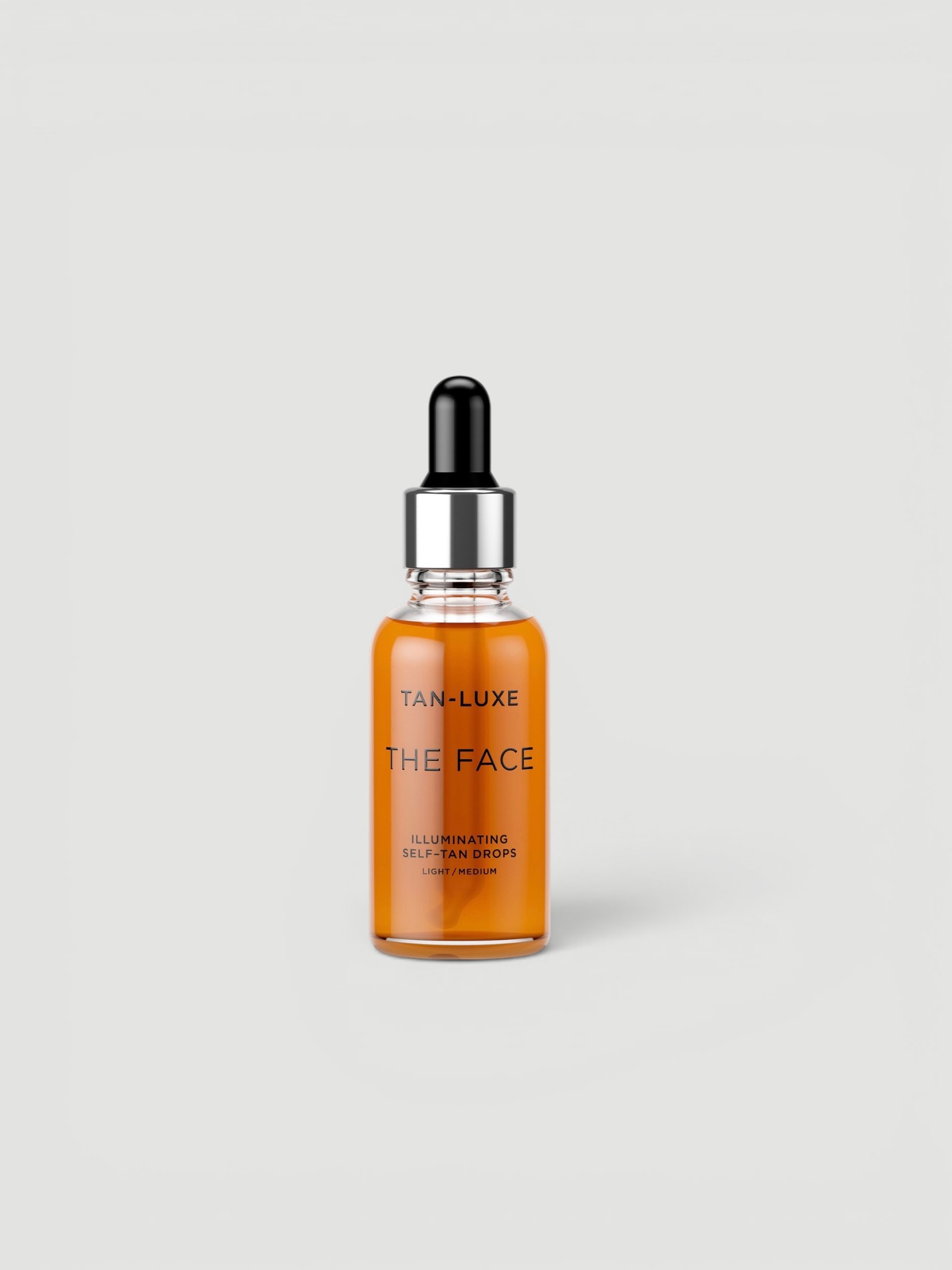 Tan-Luxe The Face Illuminating Self-Tan Drops in light/medium.