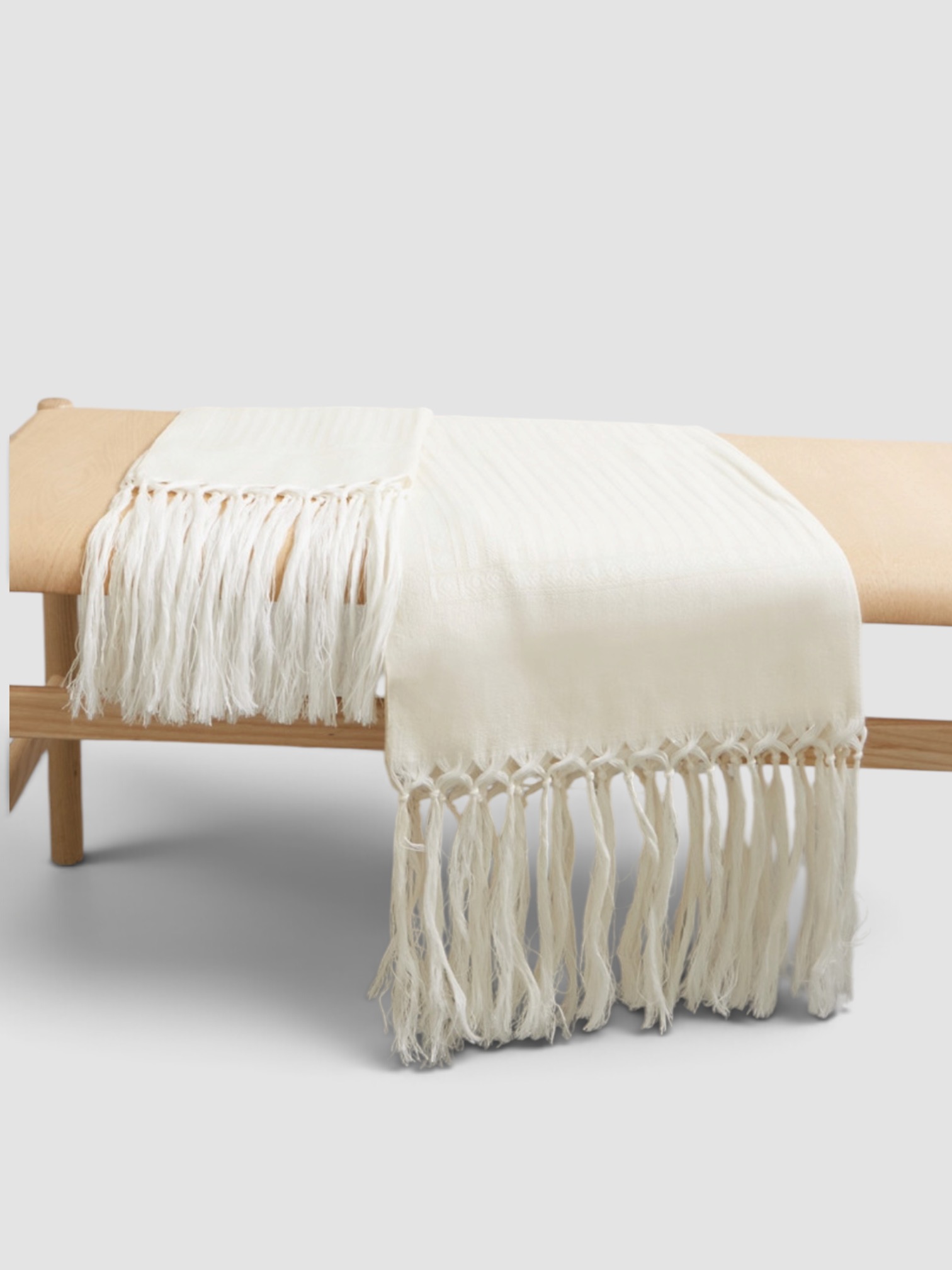 Brunello Cucinelli Set of Two Linen and Cashmere-Blend Jacquard Beach Towels in cream.