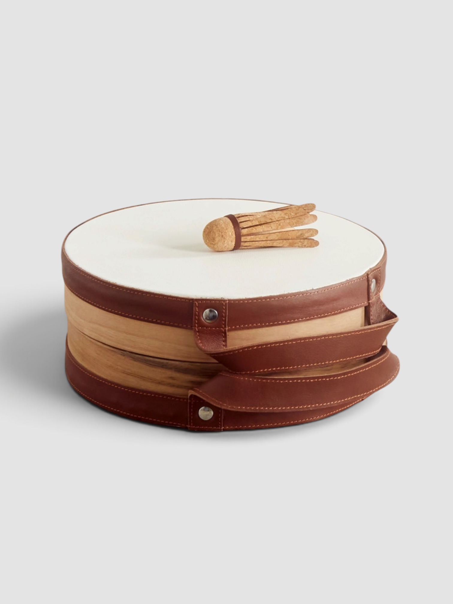 Brunello Cucinelli Walnut Wood, Leather and Cork Tamburello Set in brown.