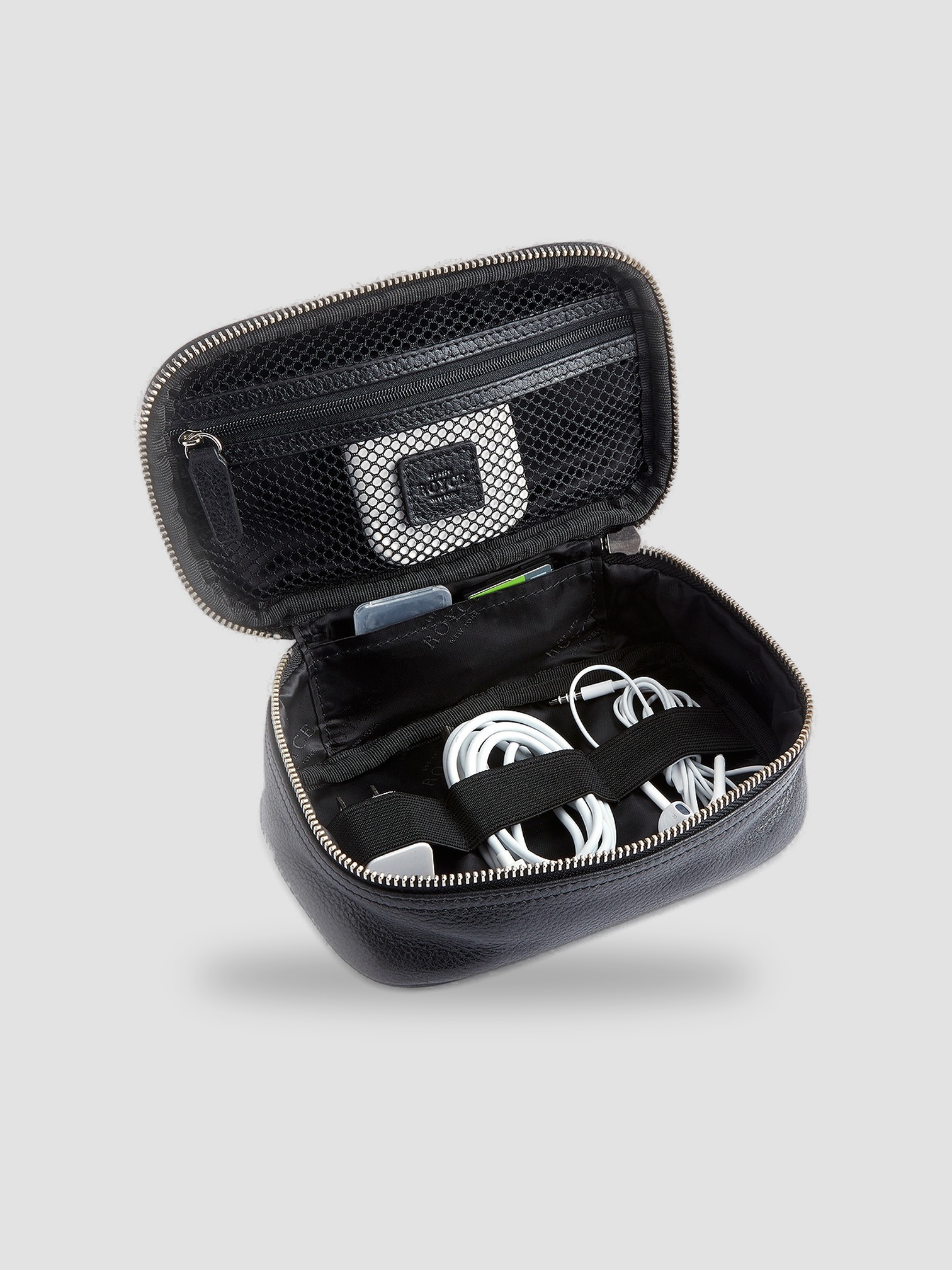 Royce New York Leather Tech Accessory Travel Storage Case in black.